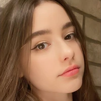 ALISYA QUEEN SOFIA KIMBERLY
