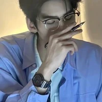 มังกร//พระเอก