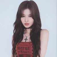 Sana Minatozaki