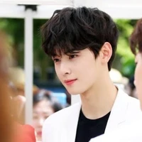 ผู้กอง