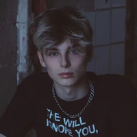 RAFKA KALIANDRA DAWSON
