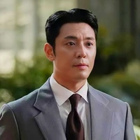 Mr Kim