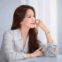 (แม่นางเอก)