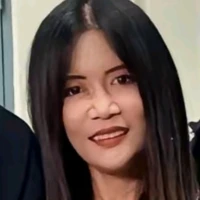 แม่ค้าร้านของชำหน้าปากซอย(แม่เน็กซ์)