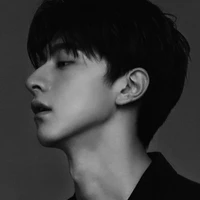 ลมหนาว(พ.อ)👑❄️