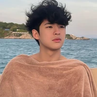 คิม(เพื่อนพระเอก)