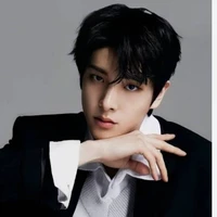 ผู้พันธ์​