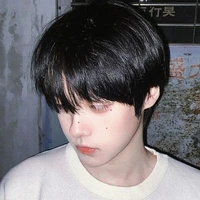 ไวซ์(พี่ชายคนโต)