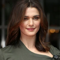 Emma De Williams
