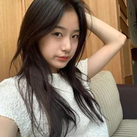 ซินเธียร์ ( น้องสาวนางเอก )