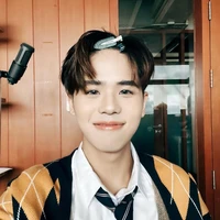 MUON(นายเอก)