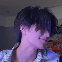 พรีม(เพื่อนนายเอก)​