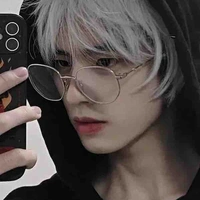 มิโค(พี่(ไม่แท้)นายเอก+พระเอก)