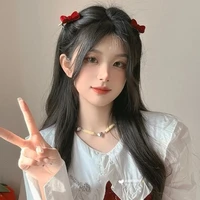 ไอลิน(รุ่นน้องสนิดนายเอก)