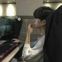 เดเมียน พ่อนาง(เอก)ร้าย