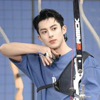 พายุ(พี่ชายนางเอก)