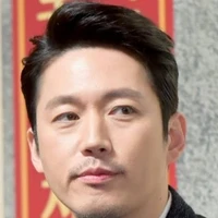 Park Chul(fl uncle)
