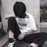 โฟทร์(เพื่อนพระเอก)