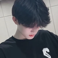 โซยอก(เพื่อนในห้อง)