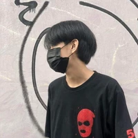 โอลิเวอร์(เพื่อนคู่หมั้นนร.)