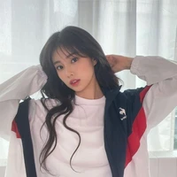 kang hyewon