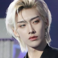 อาเธอร์👑