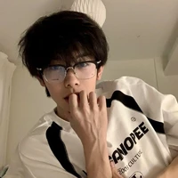 ดิว(นายเอก)