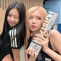 Jennie e Rosé 