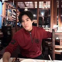 จอร์น(พระเอก)