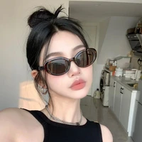 เนล(พี่สาว)