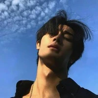 พร้อม เพื่อนพระเอก