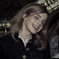 Hermione G.