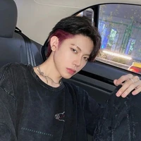 จัสติน(แฟนเก่านางเอก)