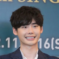 lee jong