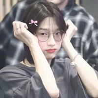 นิว