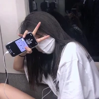 ทราย(เพื่อนนางเอก)