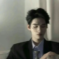 นภัทร