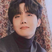 Jhope teahungs mother