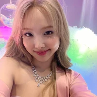 Nayeon/omega