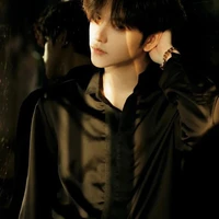 พีช(การ์ดคนสนิทพ.อ)