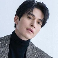 Lee Dong Wook