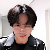 LEE DONGHYUCK