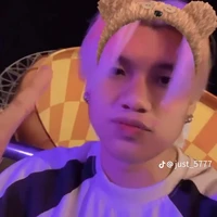 บอส(คู่จิ้นหนูม่วง)