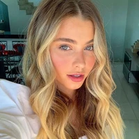 Moly Carter (Clara