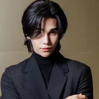 สิงหา👑//พระเอก