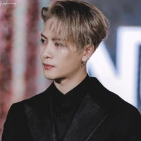 เหนือทิศ//พี่นางเอก