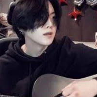 นิค(น้องคนเล็กของพ.อ)