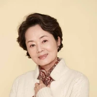 จีน(คุณยายนางเอก)