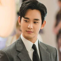 kim soo hyun