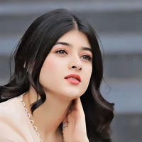 Layla Sikander/fl